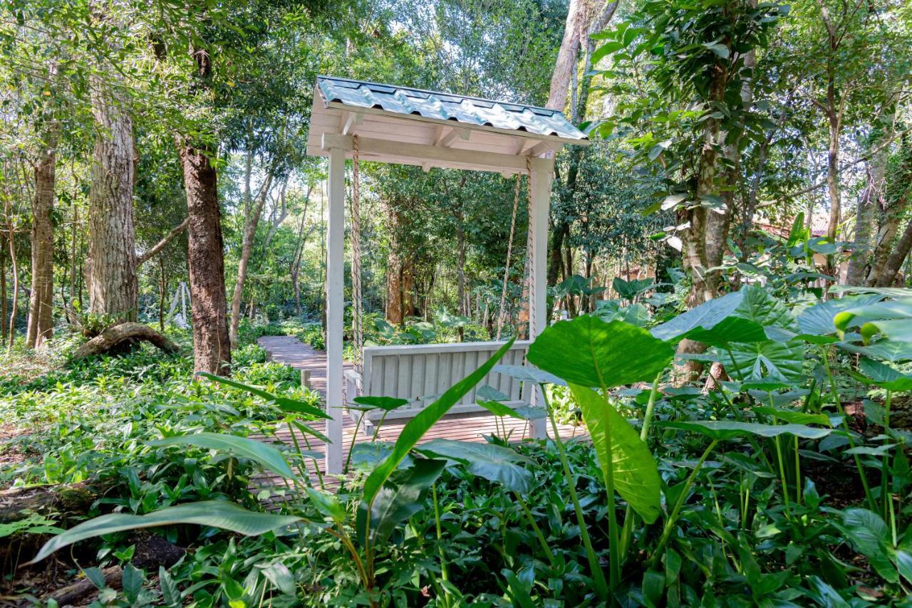 Village Cataratas Puerto Iguazu Exterior photo