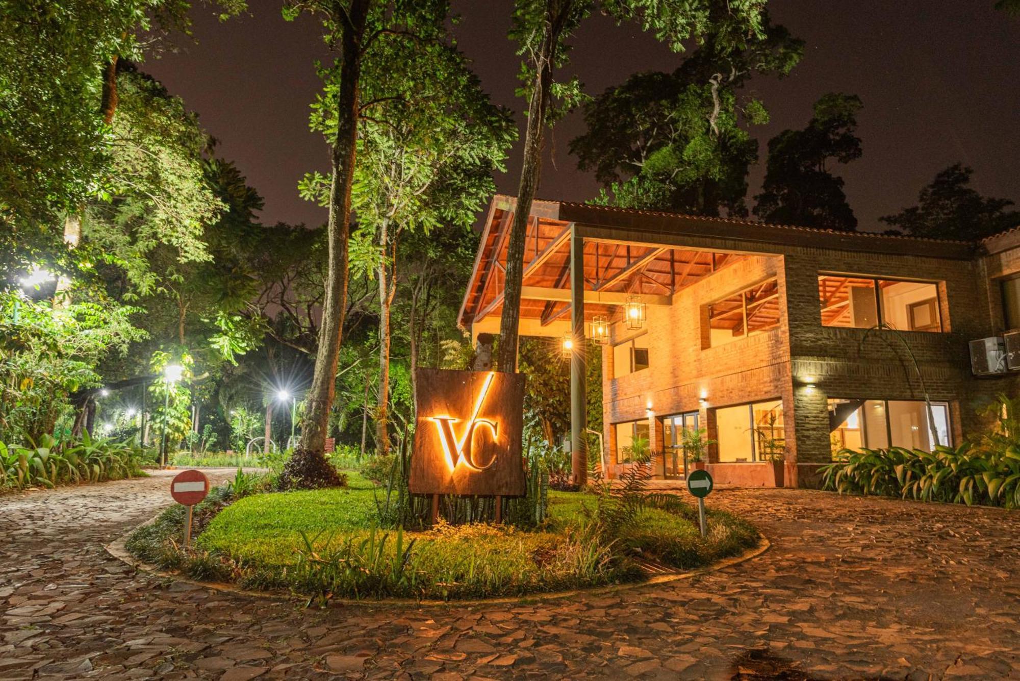 Village Cataratas Puerto Iguazu Exterior photo