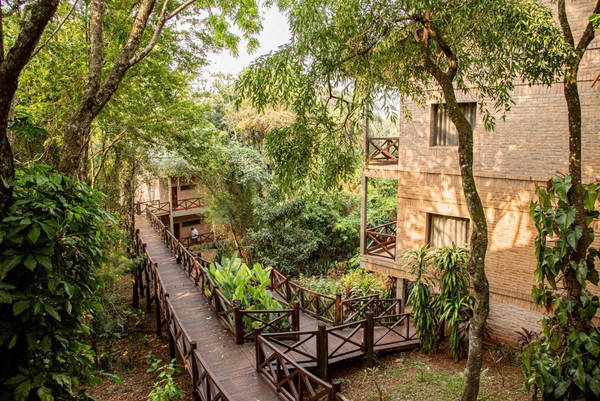 Village Cataratas Puerto Iguazu Exterior photo